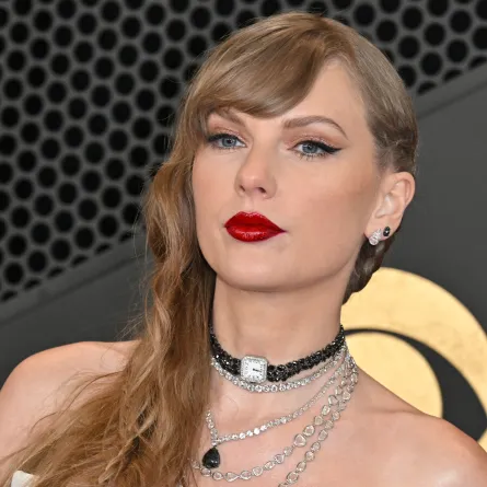 تايلور سويفت Taylor Swift من حفل غرامي 2024 - مصدر الصورة: ROBYN BECK / AFP