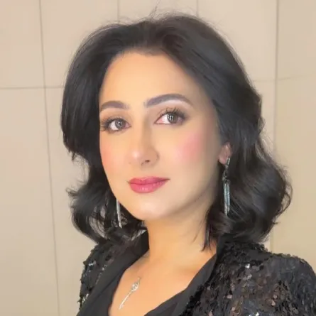 هيفاء حسين- الصورة من حسابها على الانستغرام