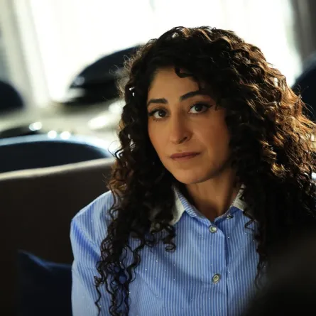 شجون الهاجري في كواليس  ثالثهما الشيطان - الصورة من صفحة منضة شاشا على انستغرام