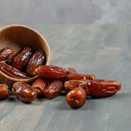 فوائد التمر الجمالية للمرأة وأسراره في دعم الجمال الصحي