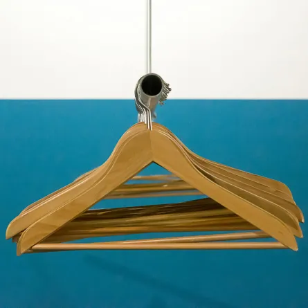 علاقات ملابس