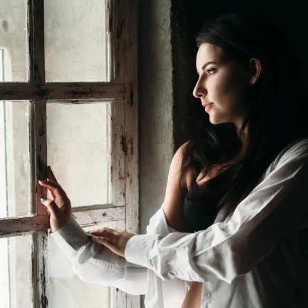 حلم الوحدة والشعور بالعزلة - مصدر الصورة: Freepik by freepic.diller