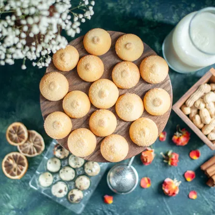  رؤيا شراء كعك العيد في المنام - الصورة تعبيرية من freepik by mdjaff