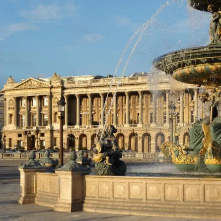 قصور تحولت إلى فنادق: إقامة ملكية في قلب المدن الأوروبية التاريخية