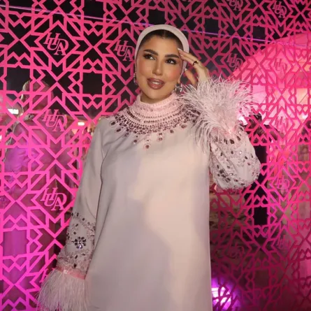 مدونة الموضة هيا عفيف - الصورة من حسابها على إنستغرام