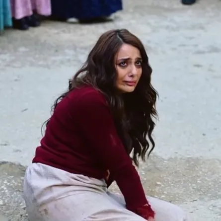 نانسي خوري في مسلسل مولانا- الصورة من شاشة عرض المسلسل