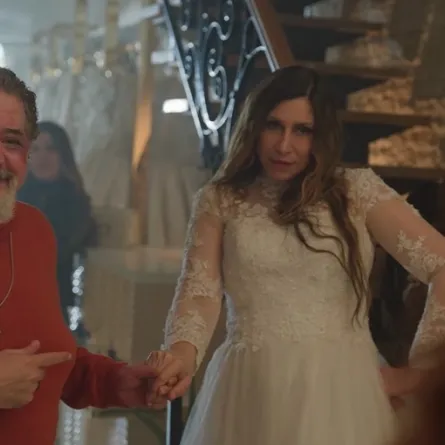 كارول عبود وطارق تميم في مسلسل بالحرام- لقطة شاشة من عرض المسلسل