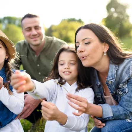 صورة لعائلة 