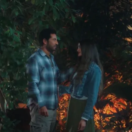 تارا عماد وعمرو سعد في إفراج - الصورة من شاشة عرض المسلسل