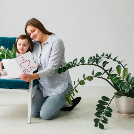 يوم الأم مناسبة للاهتمام بصحة الأمهات-المصدر freepik