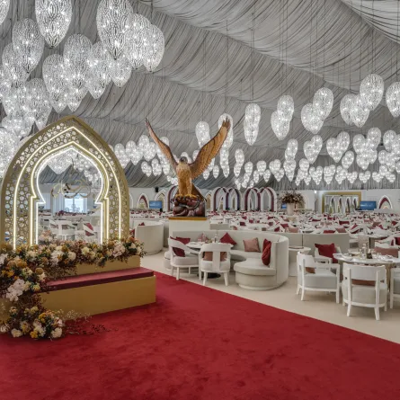 خيمة "أساطير" بقلب منتجع "أتلانتس النخلة" 