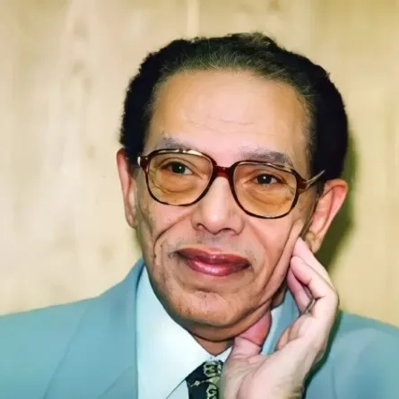الدكتور مصطفى محمود - صورة أرشيفية