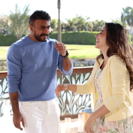 أحمد العوضي ويارا السكري