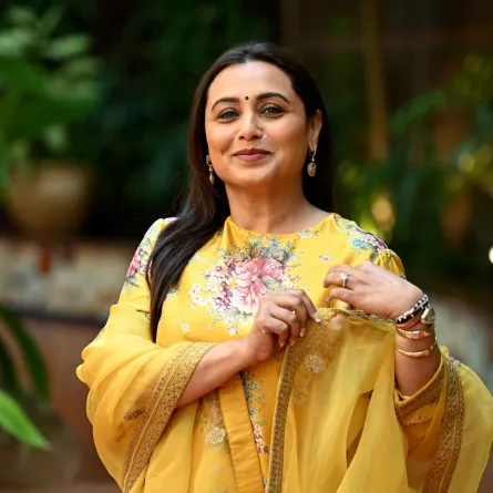 راني موخرجي في مومباي (Rani Mukerji in Mumbai). مصدر الصورة: LEON NEAL / POOL / AFP