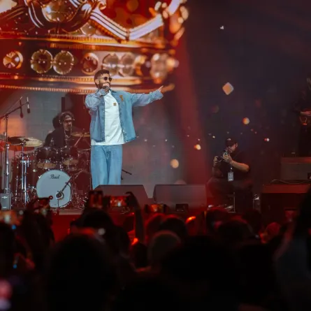 حفل أحمد سعد في أبو ظبي. الصورة من المكتب الاعلامي للشركة المنظمة