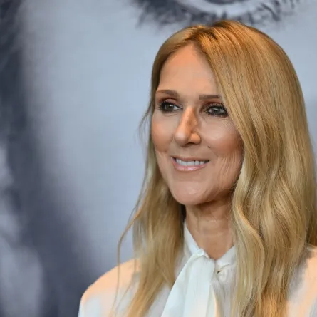 سيلين ديون في قاعة أليس تولي بمدينة نيويورك (Celine Dion at Alice Tully Hall in New York City). مصدر الصورة: ANGELA WEISS / AFP