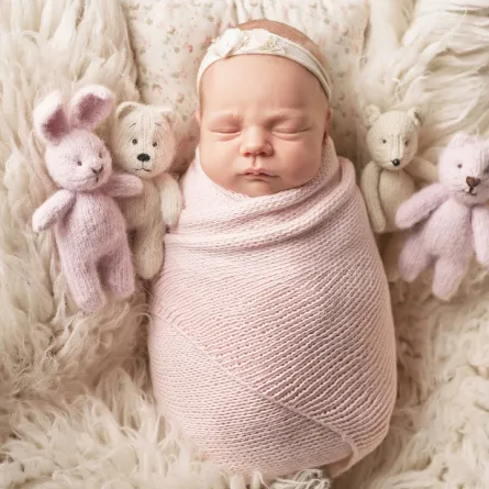 صورة لمولود مُقمط