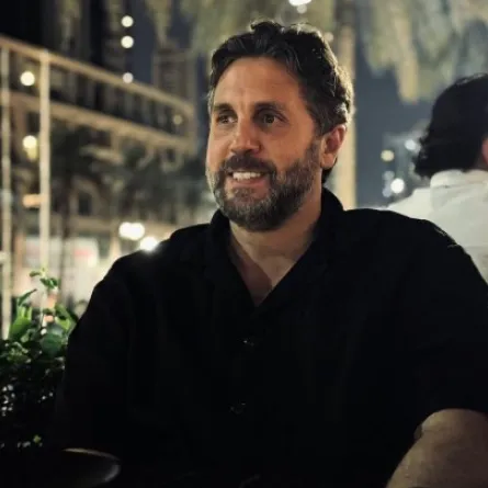 هشام ماجد - الصورة من صفحته على فيس بوك