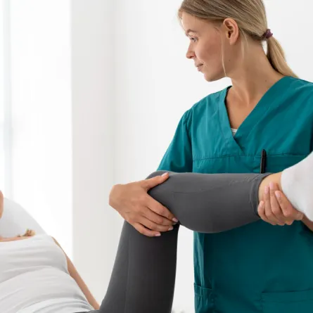 الرعاية الصحية للعظام لازمة في فترة انقطاع الطمث- المصدر freepik