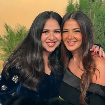 دنيا وإيمي سمير غانم - الصورة من حساب دنيا على إنستغرام