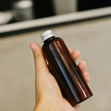 عبوة بيروكسيد الهيدروجين