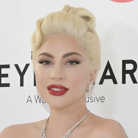 ليدي غاغا في حفل الأوسكار 