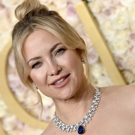 النجمة كيت هدسون في حفل غولدن غلوب 2025(مصدر الصورة: Kevin Mazur/Getty Images)