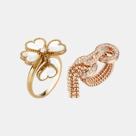 خواتم بحليّ وسلاسل متدلية لإطلالة استثنائية