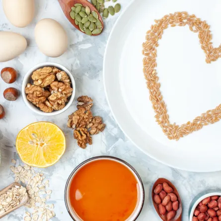 مصادر الدهون الصحية المفيدة للقلب -المصدر Image By Freepik