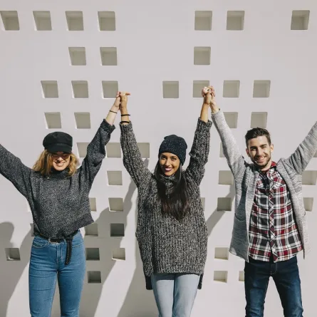 5 تجارب ضرورية لنضج الشباب- مصدر الصورة موقع Freepik