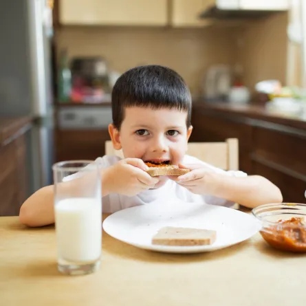 5 خطوات لبناء نظام غذائي صحي للطفل