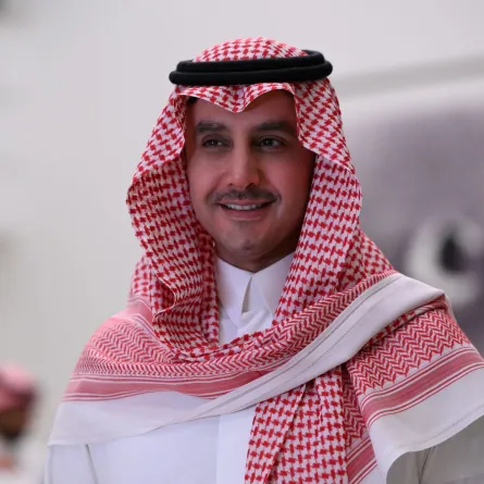 الأمير سعود بن عبدالعزيز بن فرحان آل سعود رئيس مجلس إدارة جمعية أسر التوحد