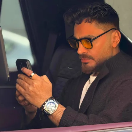 تامر حسني- الصورة من صفحته على فيس بوك