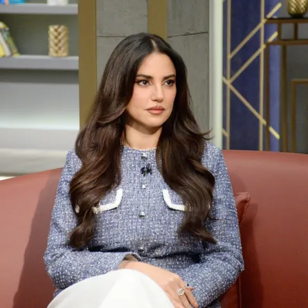 درة من حلقة واحد من الناس- الصورة من الشركة المتحدة