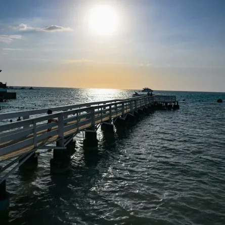 شاطئ اللؤلؤ بجدة