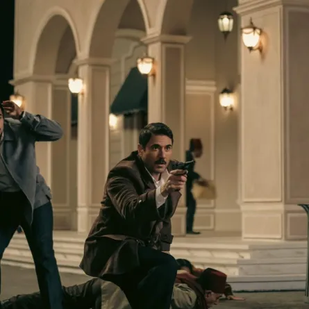 أحمد عز من فيلم فرقة الموت