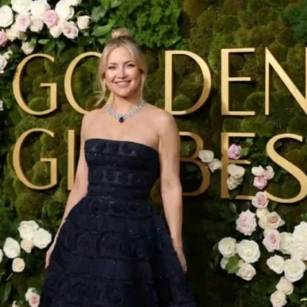 كيت هدسون Kate Hudson في حفل توزيع جوائز غولدن غلوب الـ82. مصدر الصورة: Amy Sussman/Getty Images/AFP