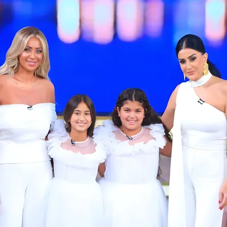 غادة عبد الرازق وابنتها وحفيدتيها- الصورة من صفحة غادة على فيسبوك