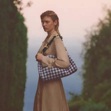 حملة جيمي شو الجديدة لمجموعة Riviera الكبسولة لعام 2026 تحت عنوان Paradise Cove  