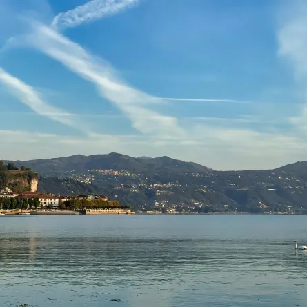 إطلالة على بحيرة ماجيوري