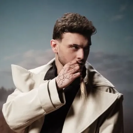 الشامي - الصورة من حسابه على إنستغرام