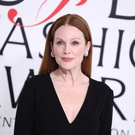 جوليان مور Julianne Moore - مصدر الصورة CHARLY TRIBALLEAU / AFP