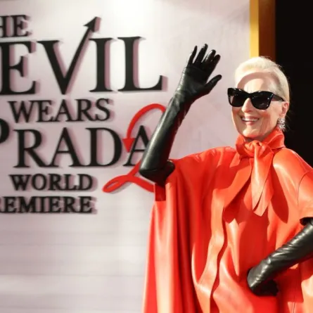 أبرز لقطات العرض الأوروبي الأول لفيلم "الشيطان يرتدي برادا 2"