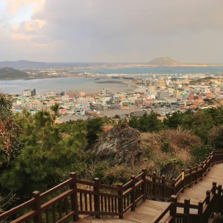 إطلالة على جزيرة جيجو 