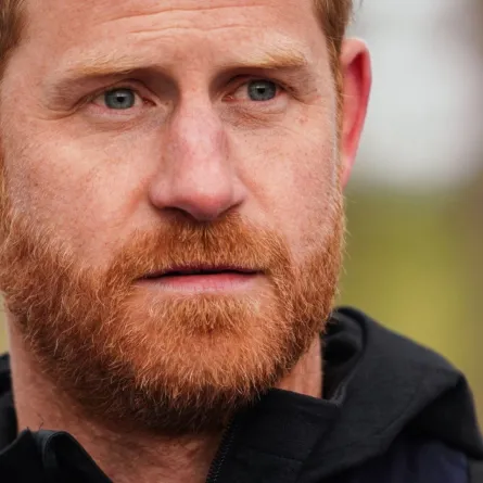 الأمير هاري يزور مؤسسة هالو ترست ( Prince Harry visiting the HALO Trust). مصدر الصورة: VALENTYN KUZAN / THE HALO TRUST UKRAINE / AFP