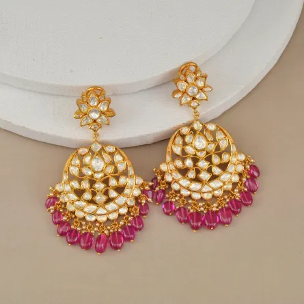 طرق العناية بأقراط الأذن