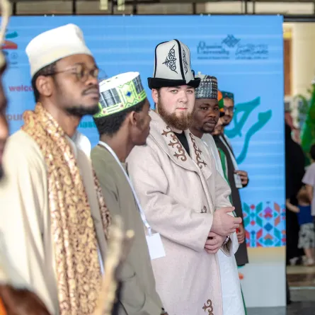 مهرجان تراث الشعوب يستقطب مشاركين من 90 دولة (مصدر الصورة: حساب جامعة القصيم على منصة إكس)