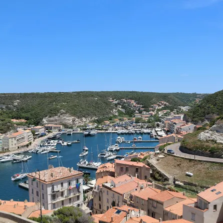 إطلالة على بونيفاسيو