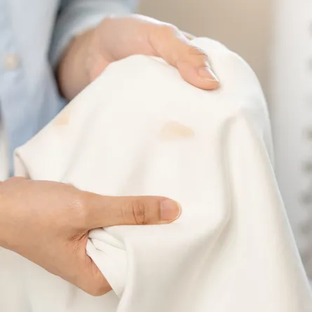 قطعة ملابس مبقعة