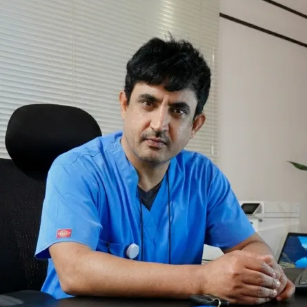 الفنان التشكيلي والاختصاصي التوعوي السعودي عيد الشمري 